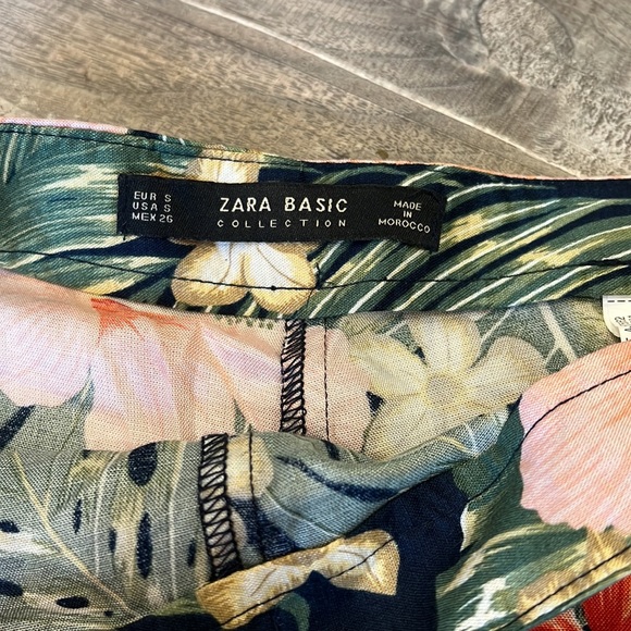 Zara Shorts viscose size small - Picture 2 of 4
